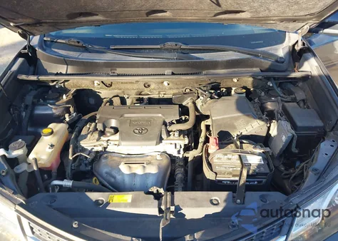 2013 Toyota Rav4 Limited z USA, uszkodzony, nr VIN JTMDFREV3D5003699